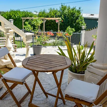 Casa Da Rosa, Com Piscina Privada * Carvalheira Grande