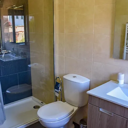 Вилла Casa Da Rosa, Com Piscina Privada Carvalheira Grande