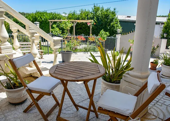 Casa Da Rosa, Com Piscina Privada * Carvalheira Grande